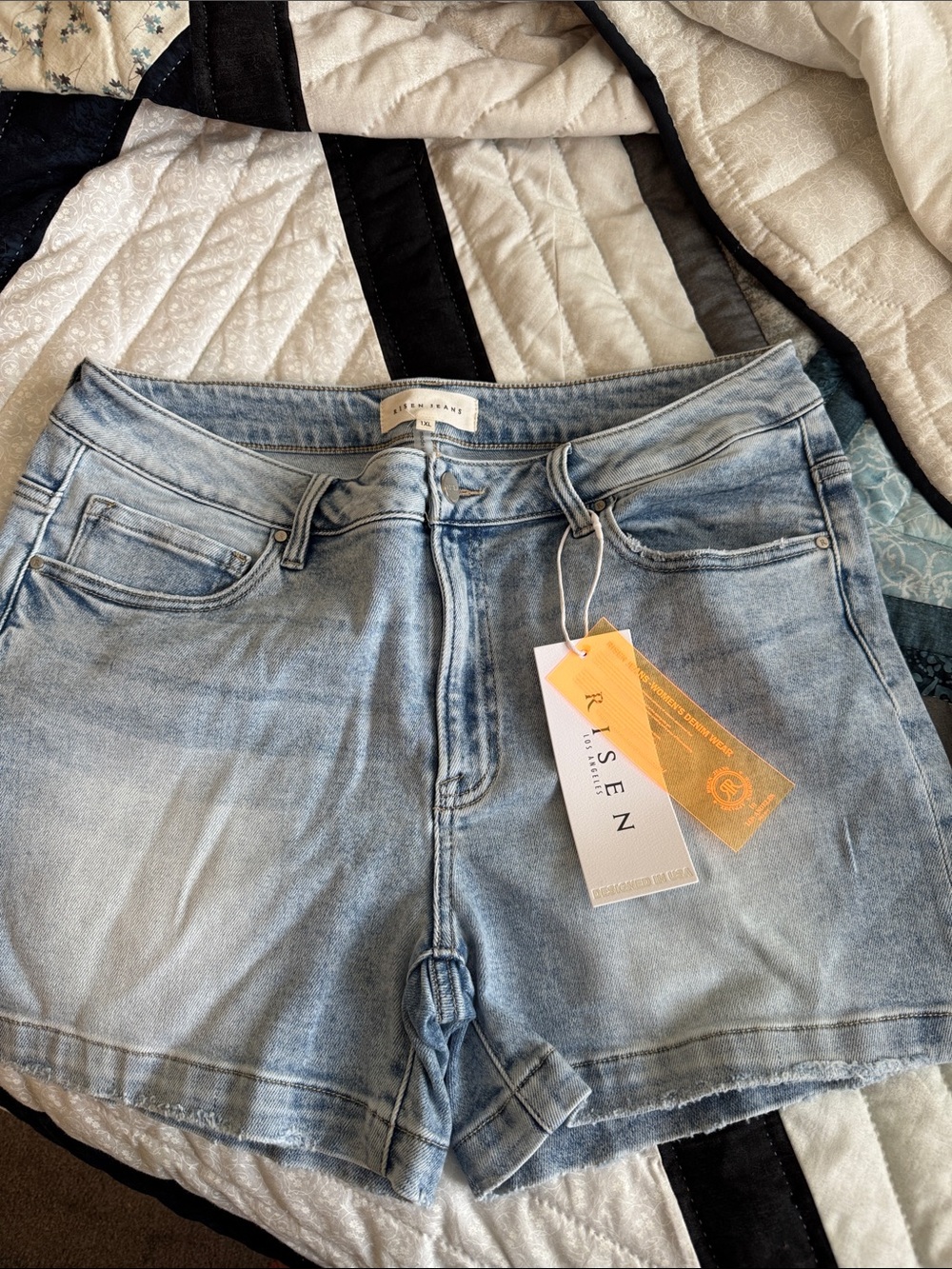 Risen Light Wash Denim Jean Shorts - Women